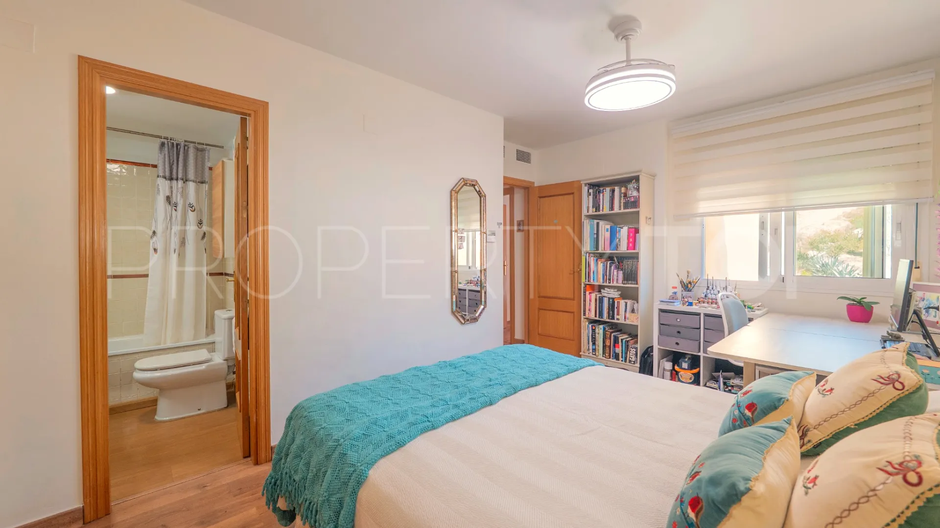 Semi detached house in La Capellania for sale