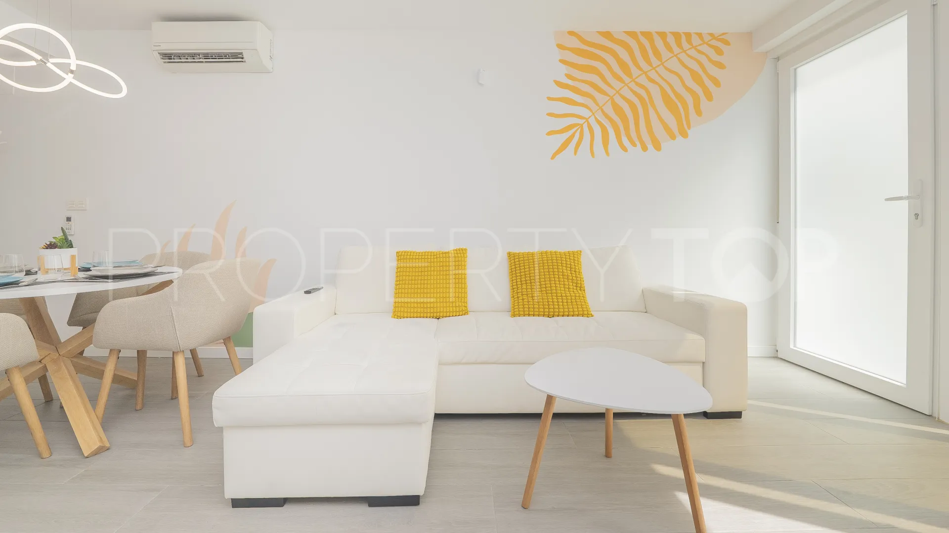For sale studio in Bajondillo with 1 bedroom