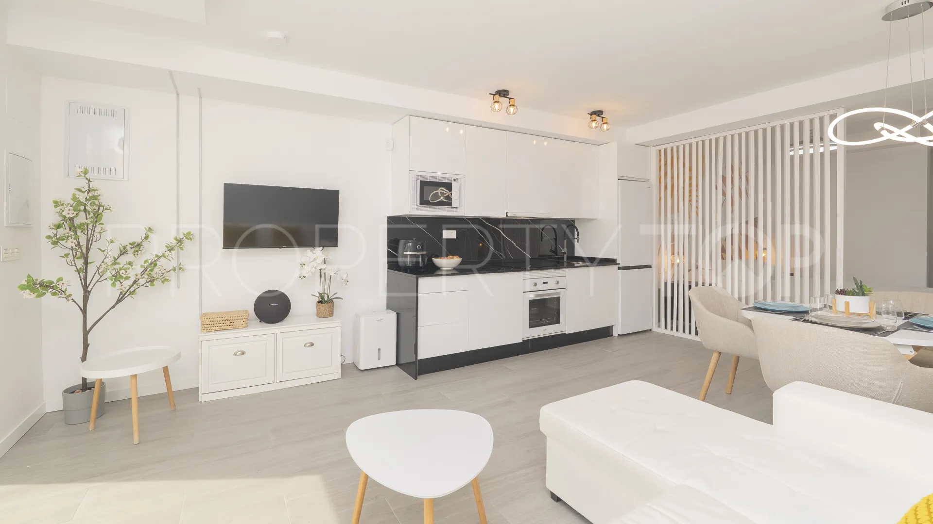For sale studio in Bajondillo with 1 bedroom