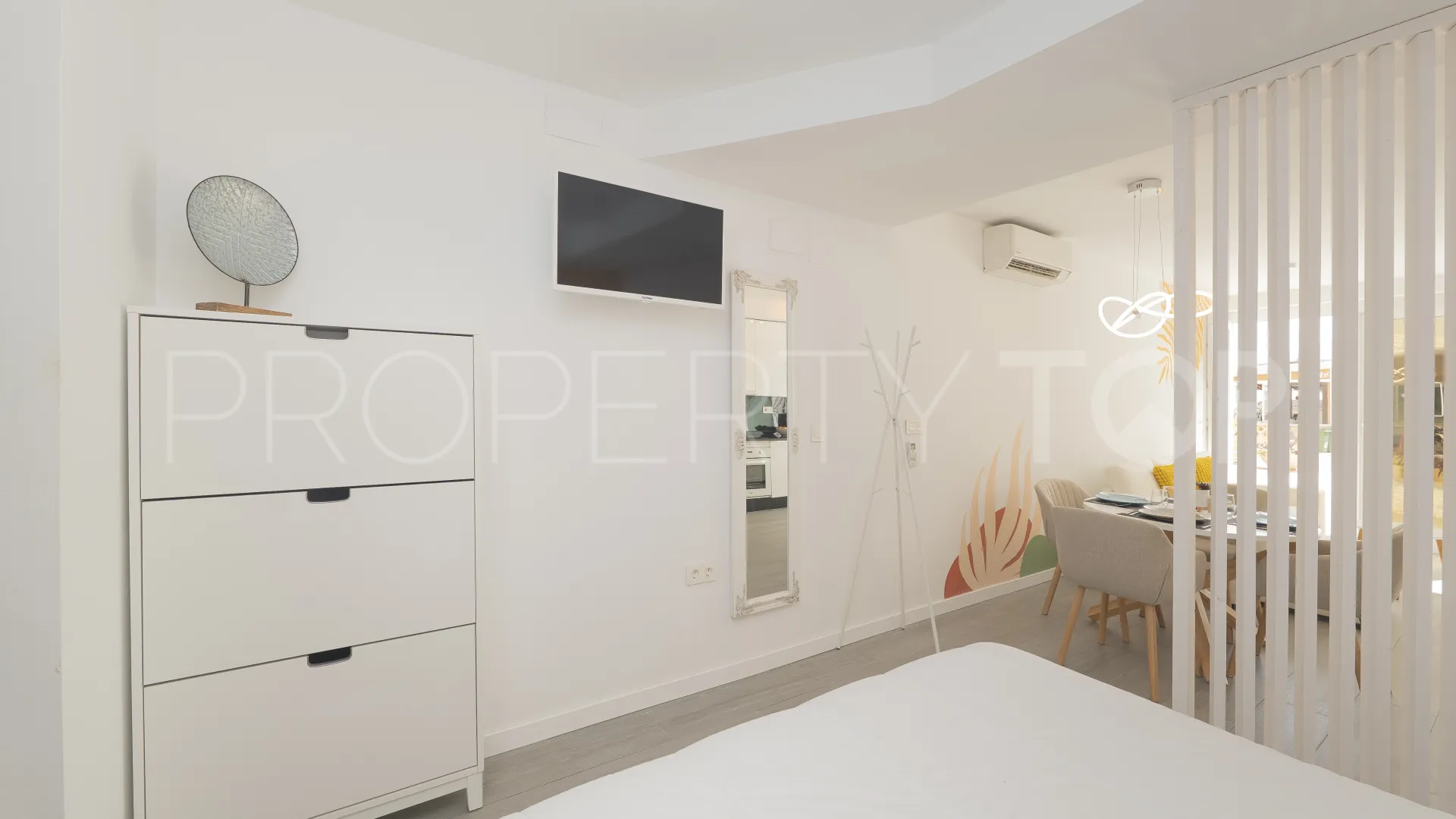For sale studio in Bajondillo with 1 bedroom