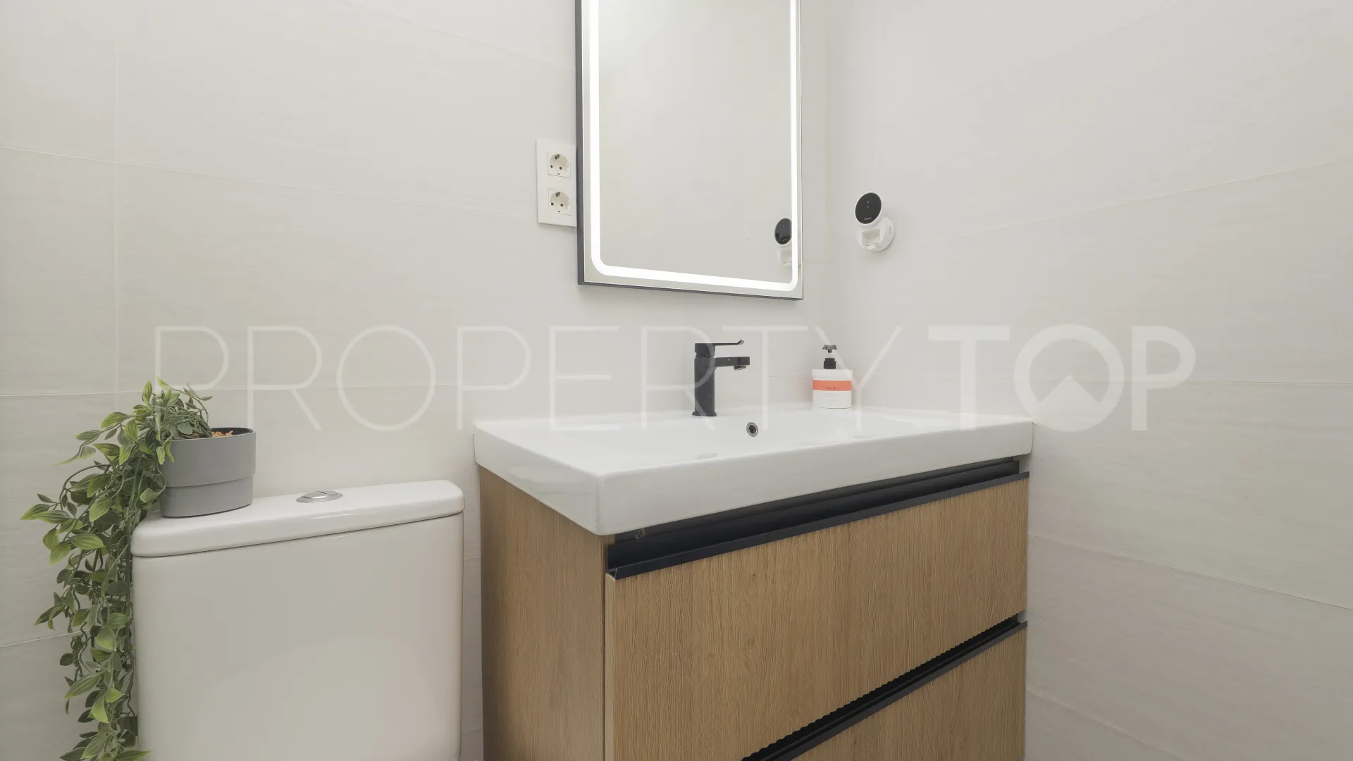 For sale studio in Bajondillo with 1 bedroom