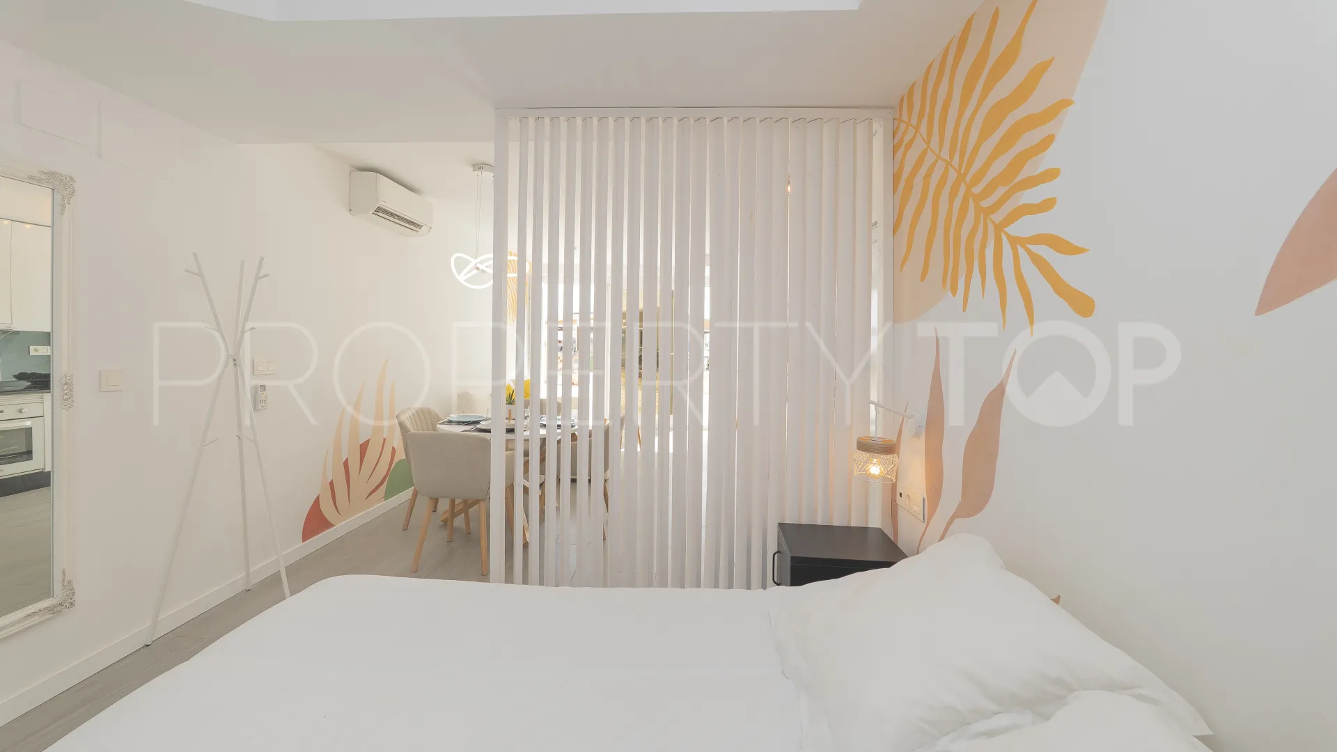 For sale studio in Bajondillo with 1 bedroom