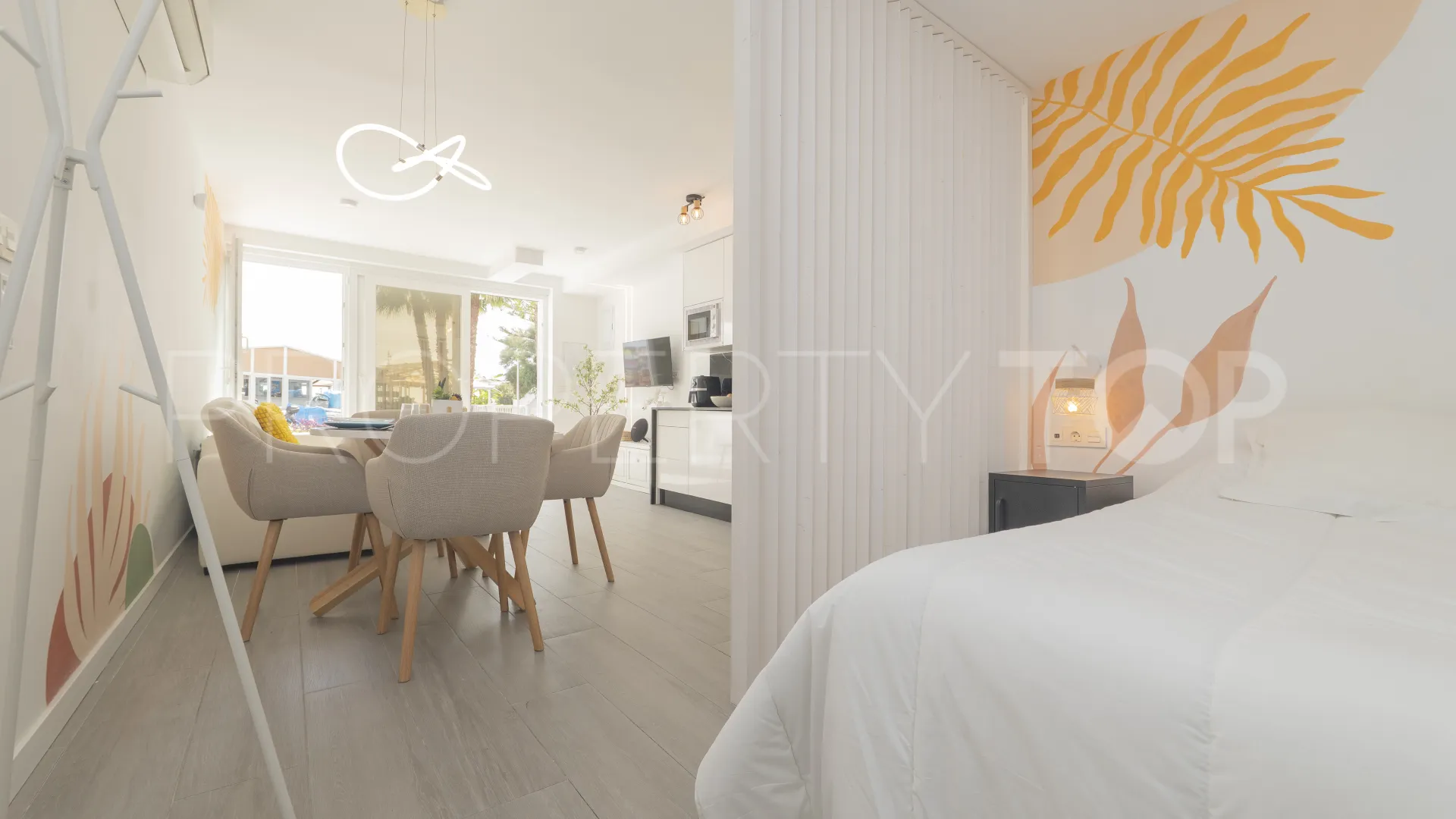 For sale studio in Bajondillo with 1 bedroom