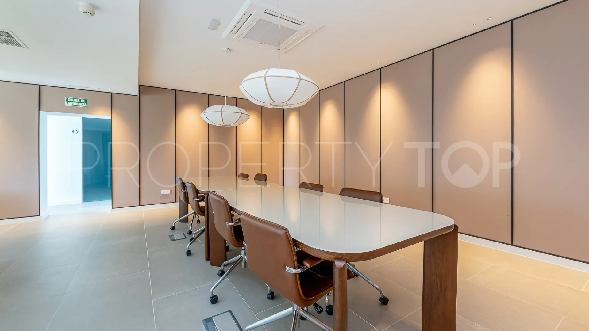 For sale penthouse in El Higueron with 2 bedrooms