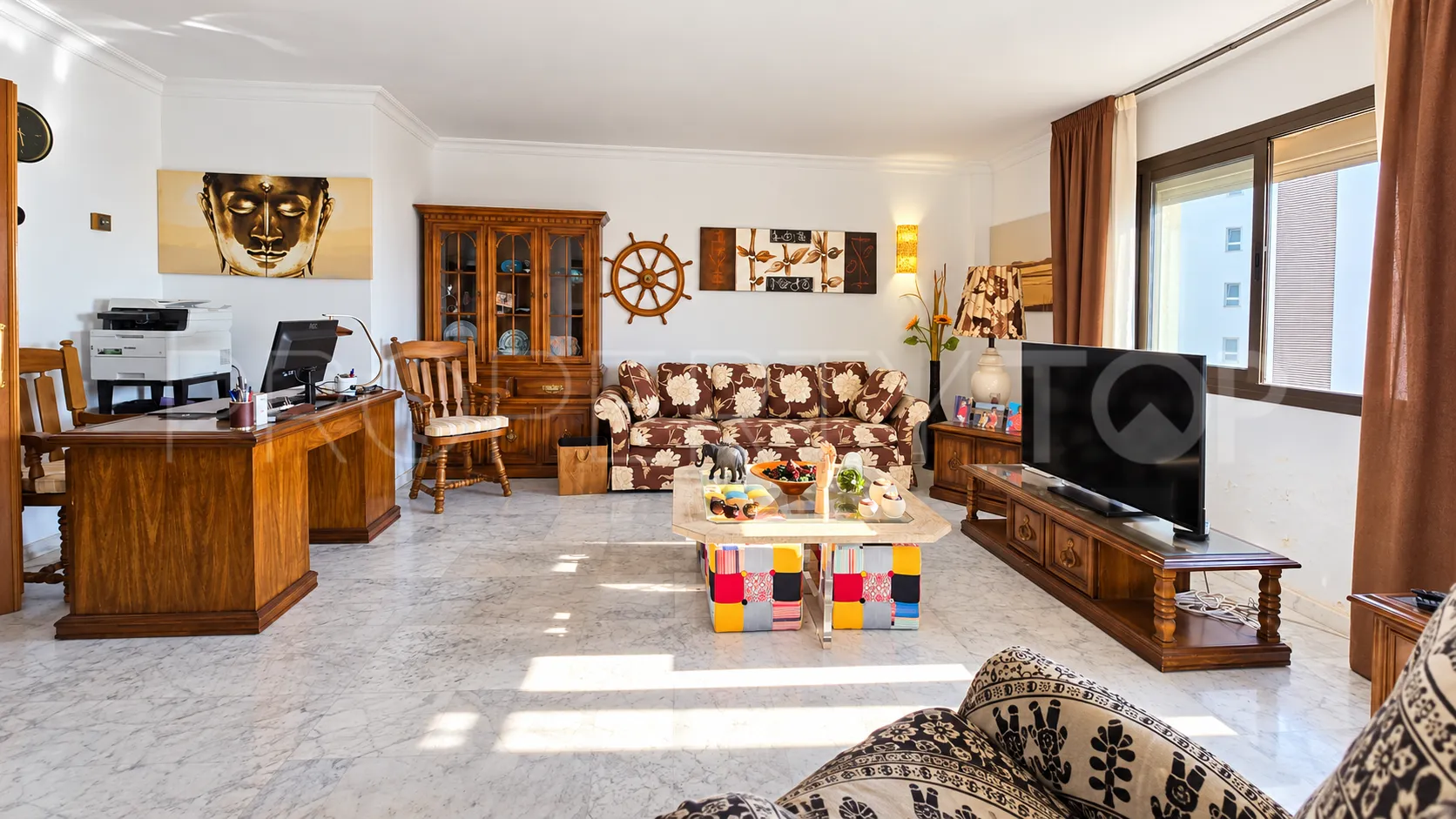 Penthouse for sale in La Carihuela with 4 bedrooms