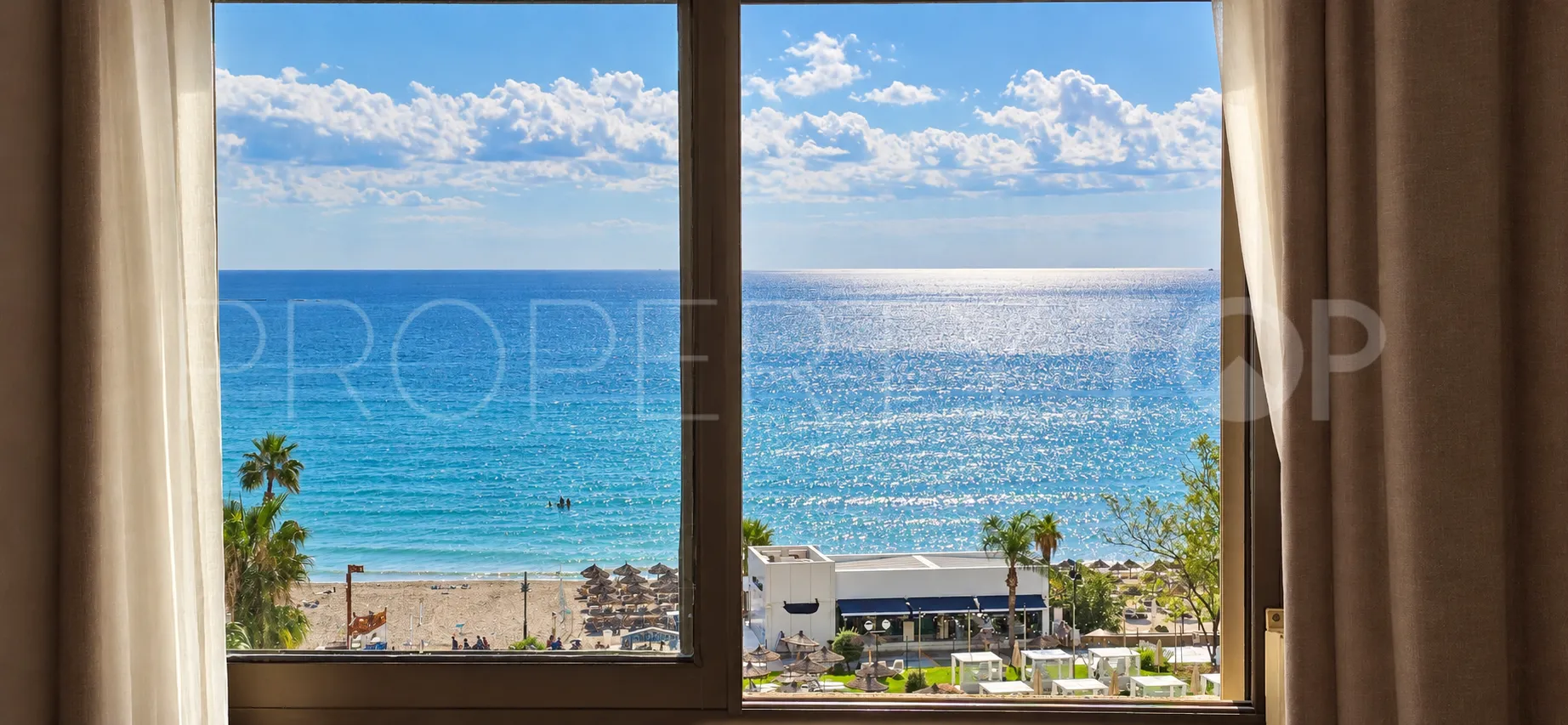 Penthouse for sale in La Carihuela with 4 bedrooms