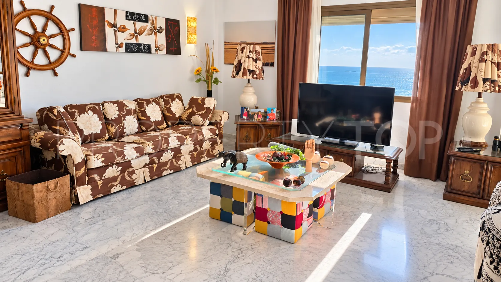 Penthouse for sale in La Carihuela with 4 bedrooms