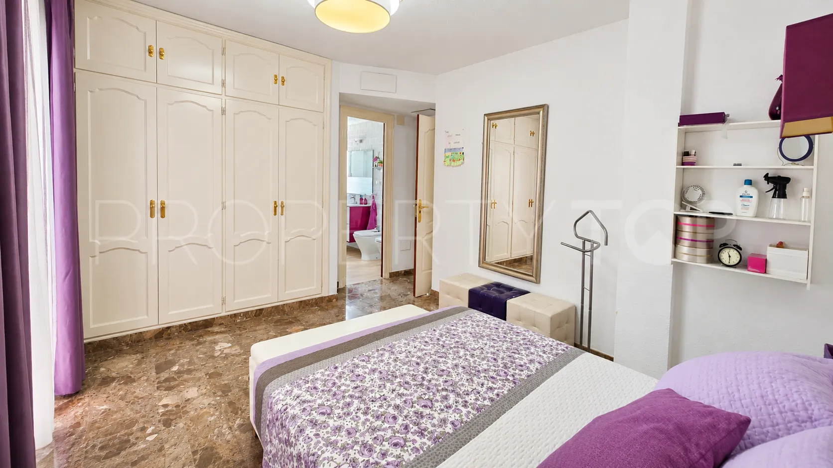 Penthouse for sale in La Carihuela with 4 bedrooms