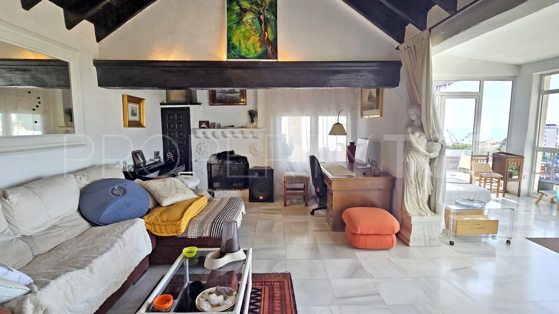 Comprar casa de 6 dormitorios en Montemar