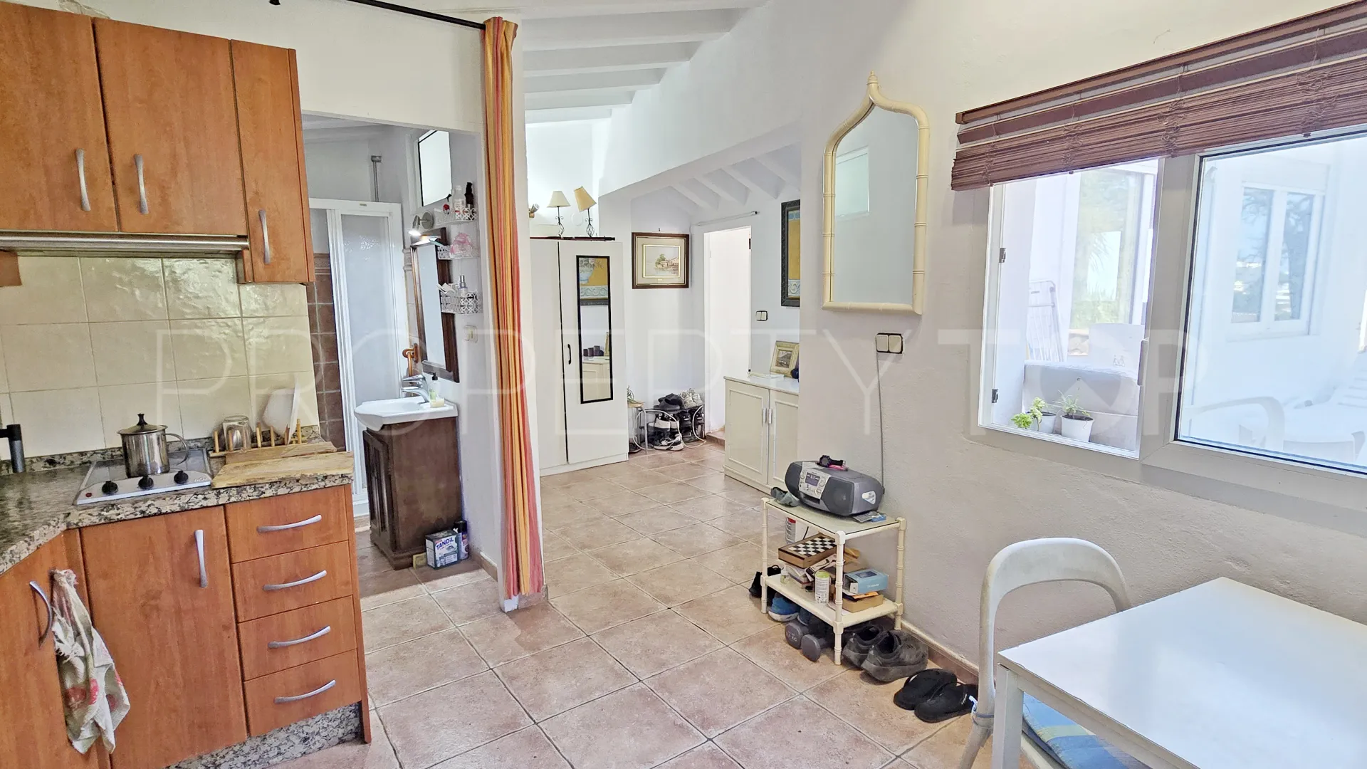Comprar casa de 6 dormitorios en Montemar