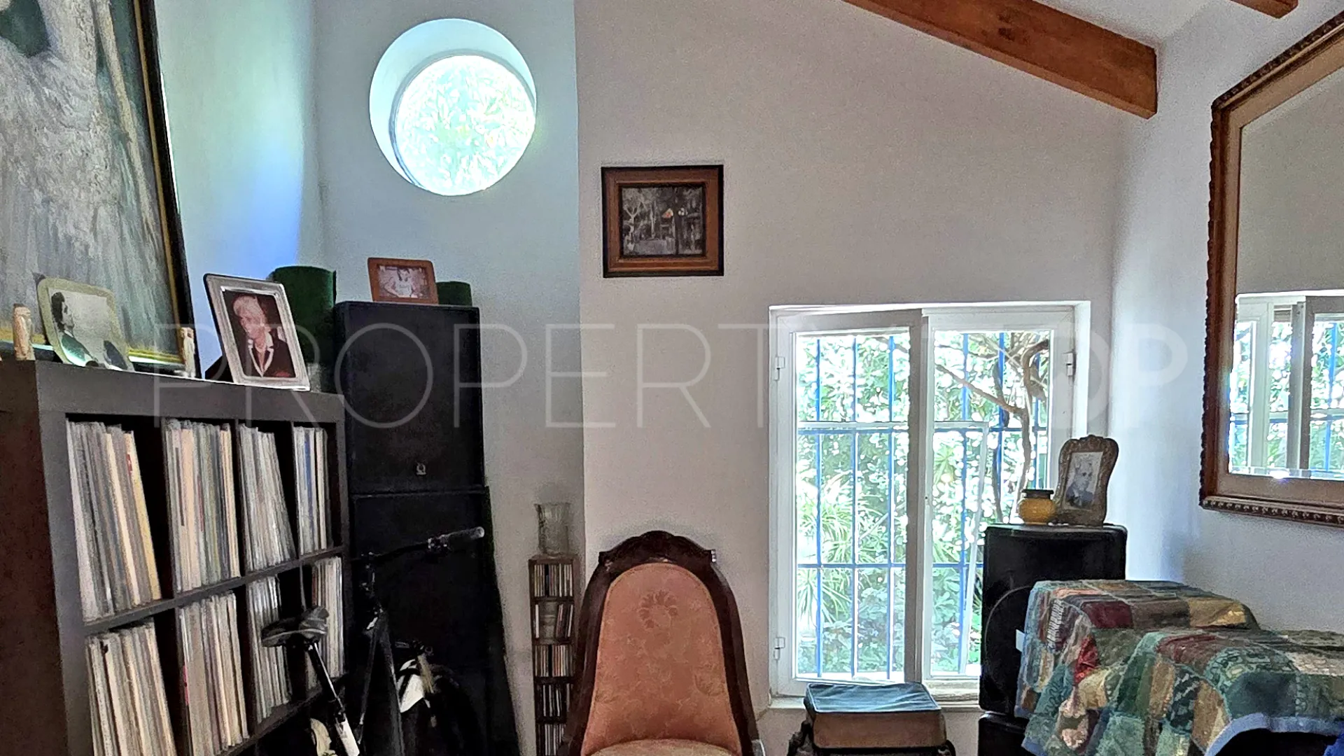 Comprar casa de 6 dormitorios en Montemar