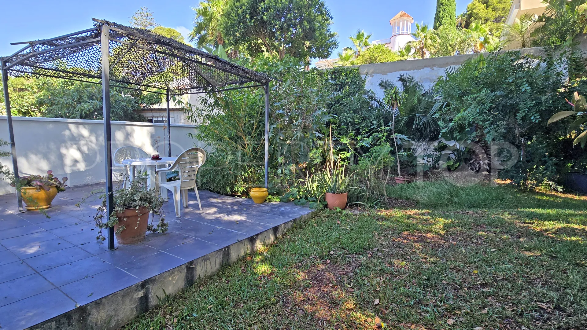 Comprar casa de 6 dormitorios en Montemar