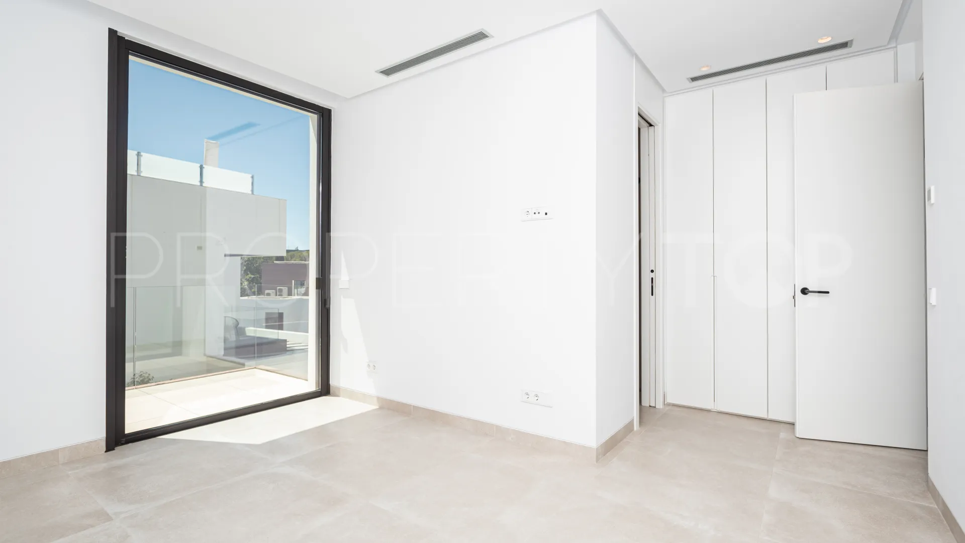 5 bedrooms villa in La Fuente for sale