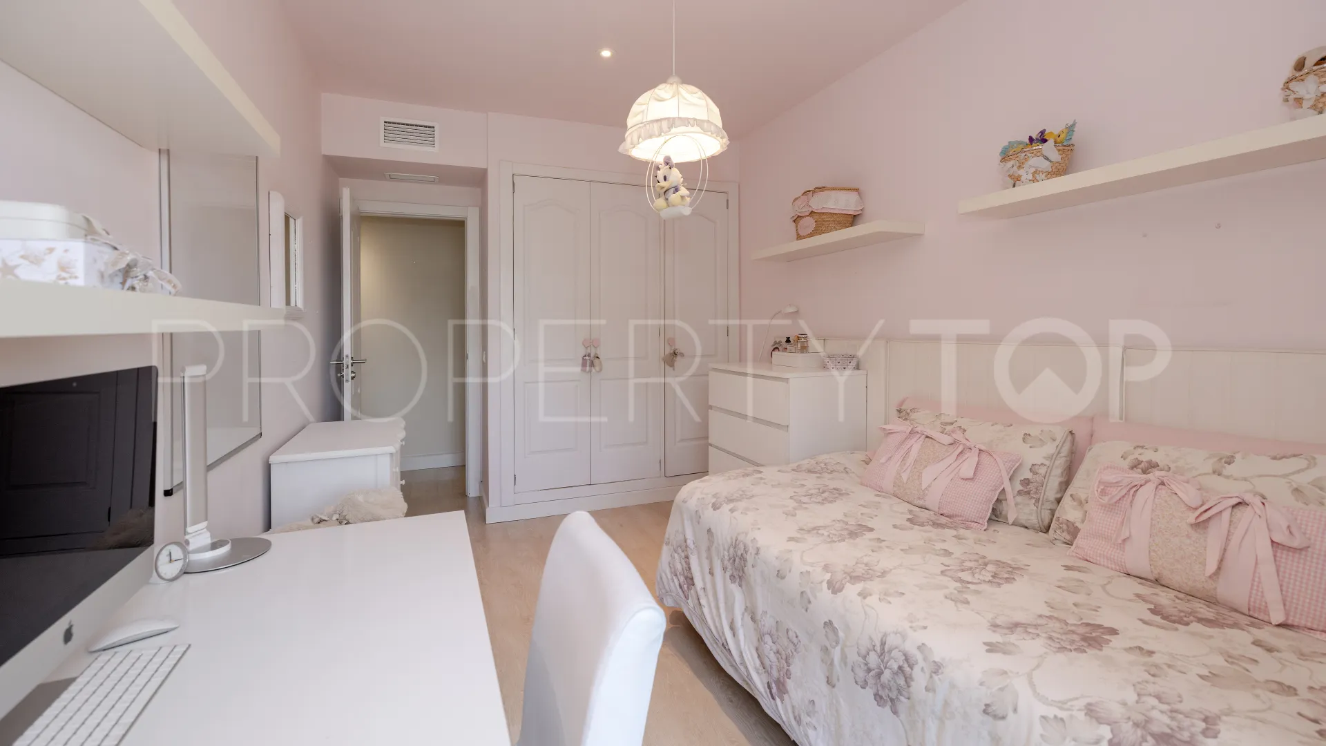 Apartment for sale in Costa Nagüeles III