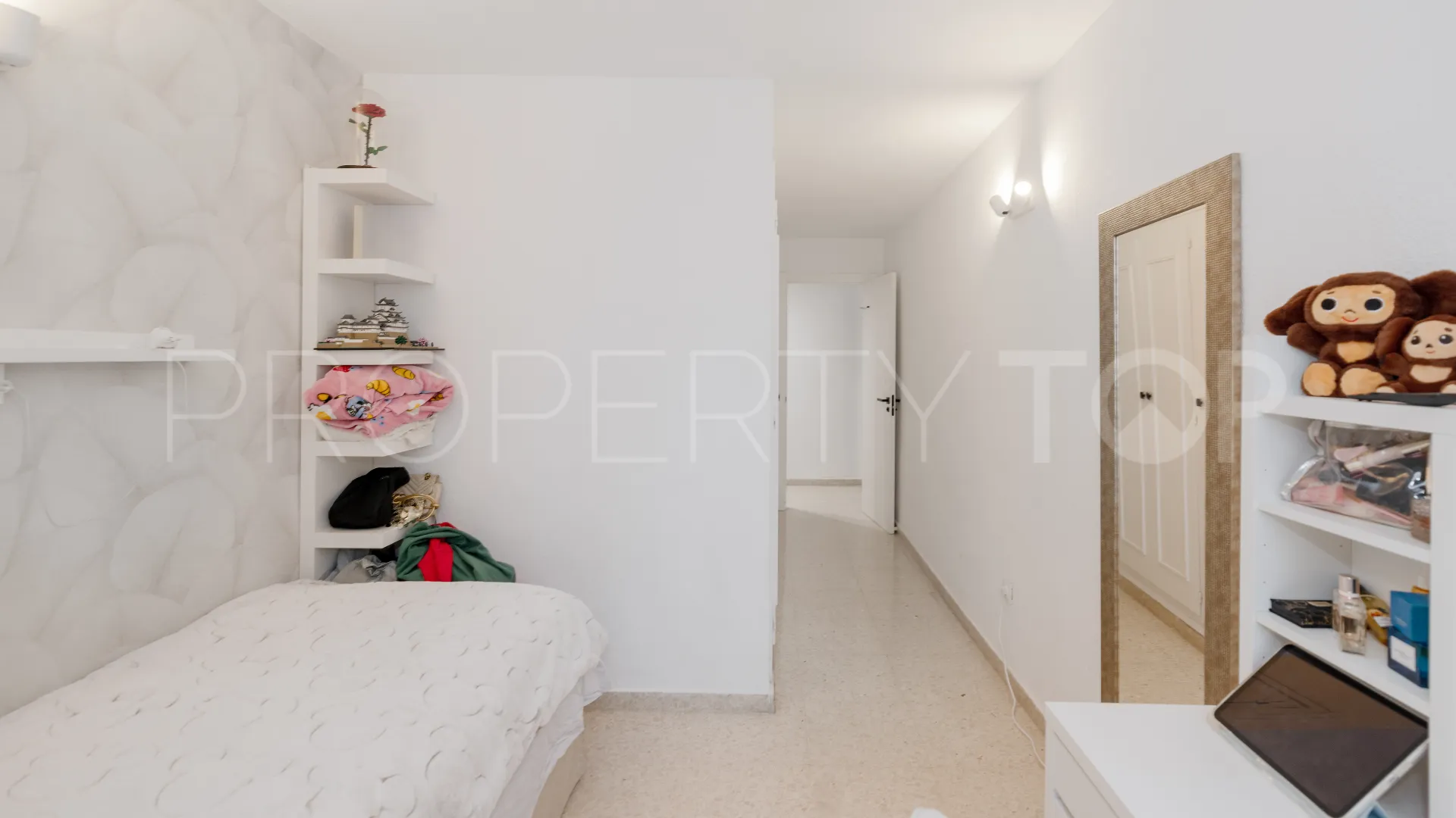 Apartamento con 4 dormitorios en venta en Marbella Centro