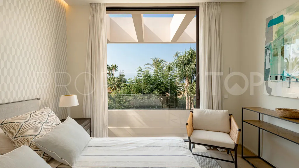 Se vende villa en Los Monteros