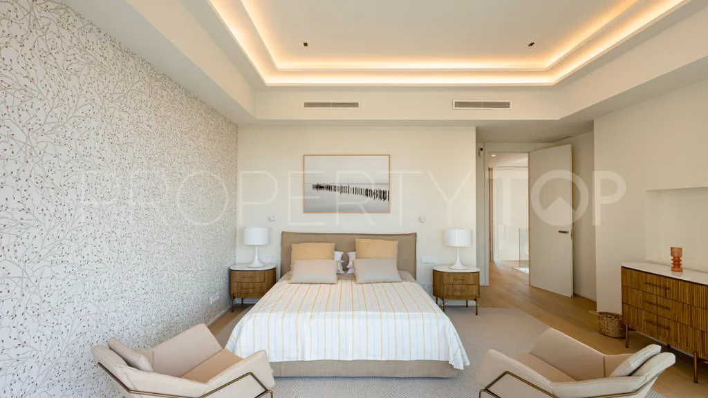 Se vende villa en Los Monteros