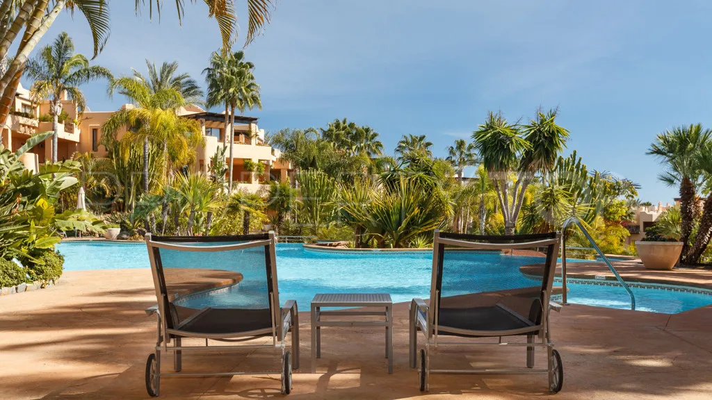 Apartamento a la venta con 3 dormitorios en Mansion Club