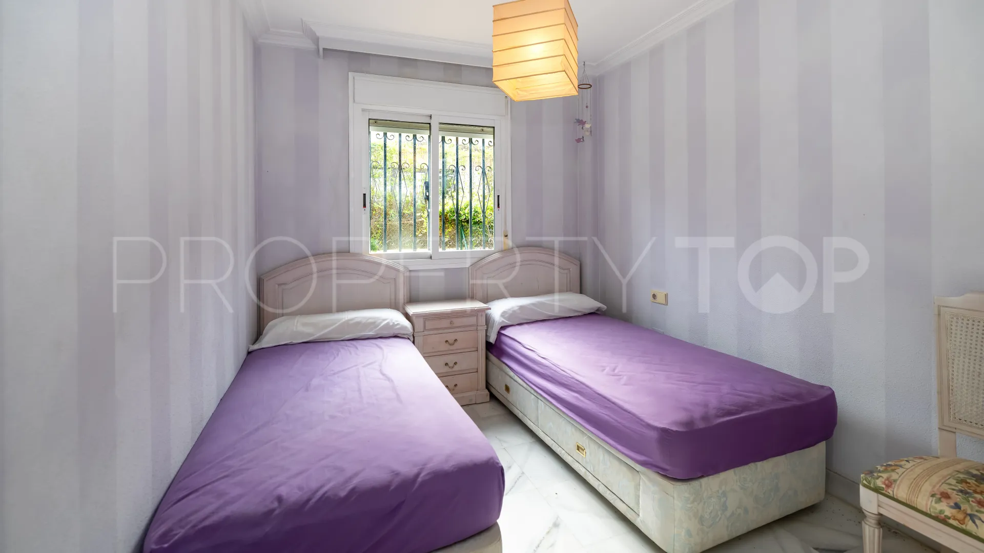 Buy Los Pinos de Nagüeles 3 bedrooms apartment