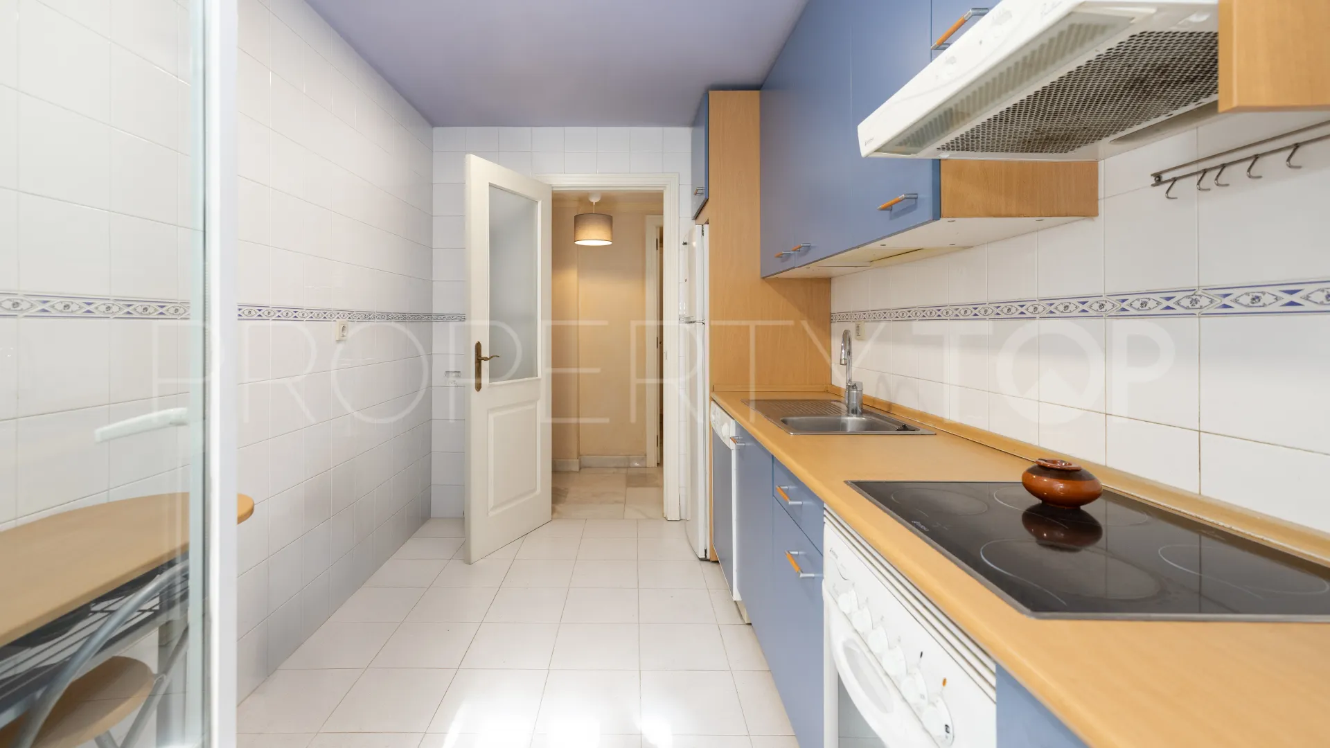 Buy Los Pinos de Nagüeles 3 bedrooms apartment