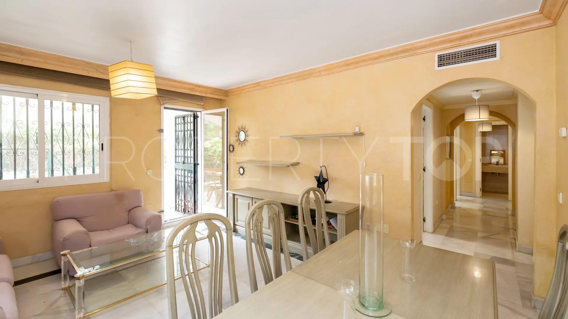 Buy Los Pinos de Nagüeles 3 bedrooms apartment