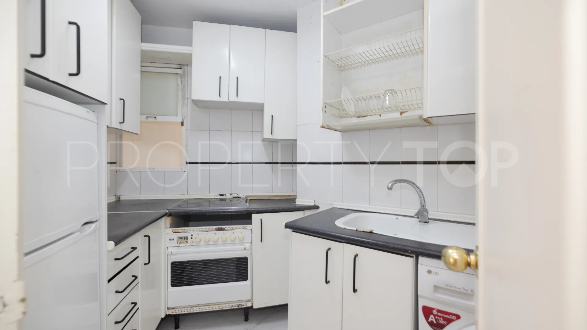 2 bedrooms apartment in Marbella Centro for sale