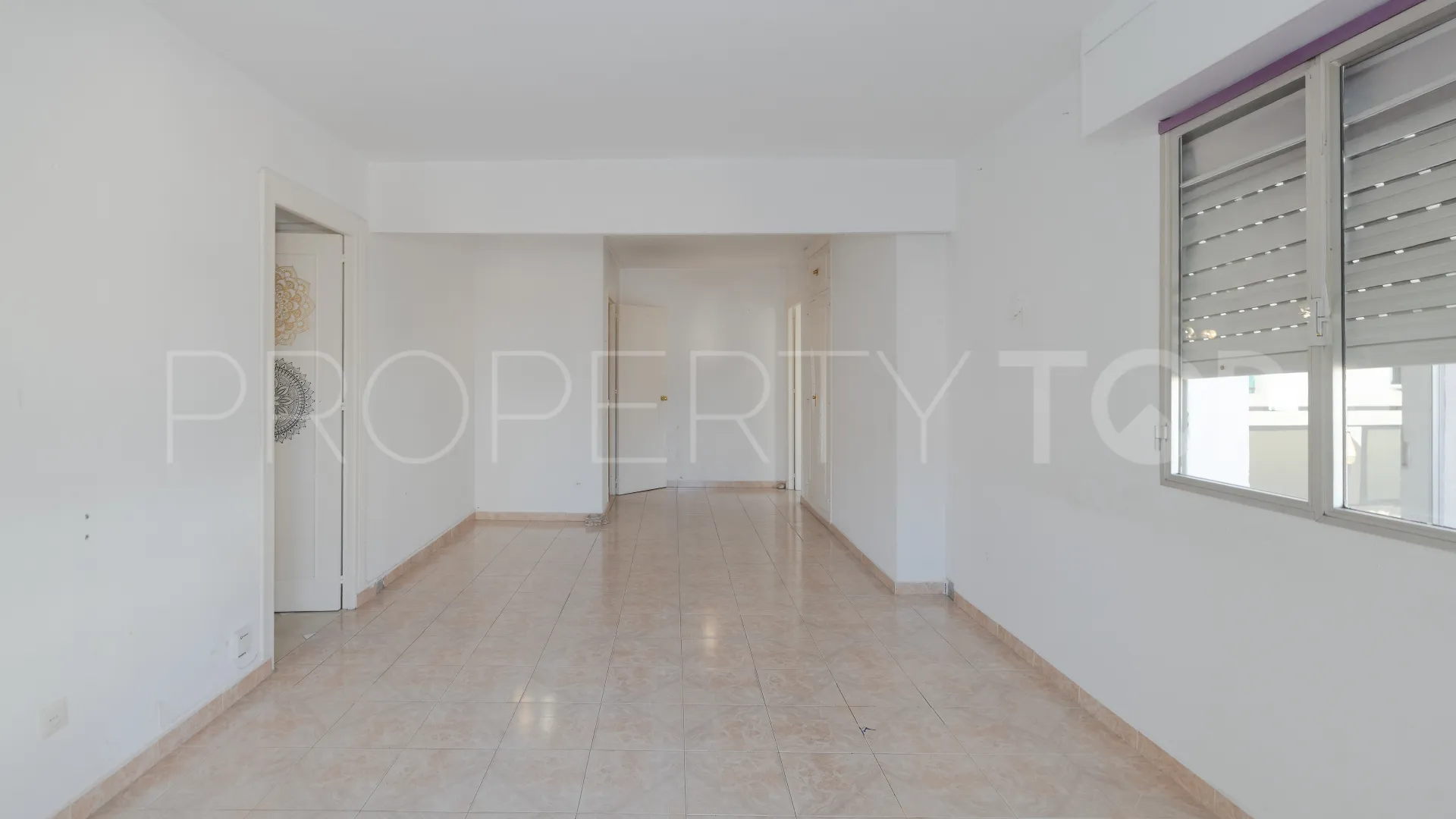 2 bedrooms apartment in Marbella Centro for sale