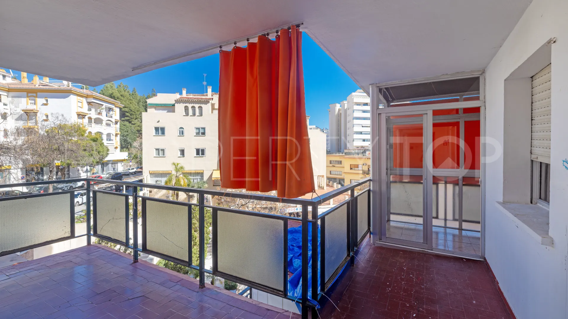 2 bedrooms apartment in Marbella Centro for sale