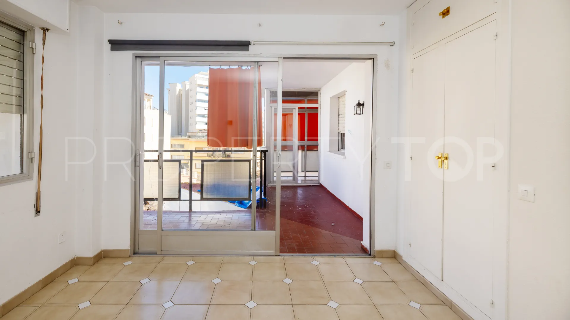 2 bedrooms apartment in Marbella Centro for sale