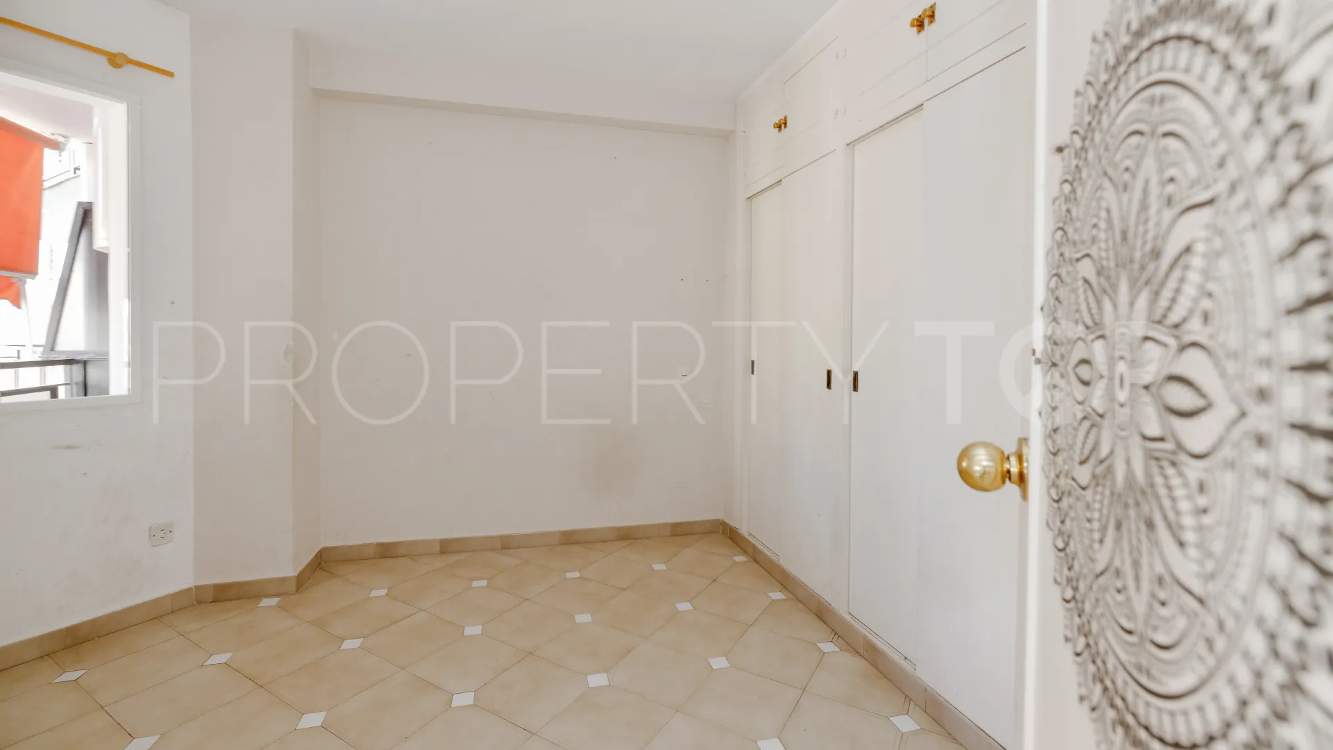 2 bedrooms apartment in Marbella Centro for sale