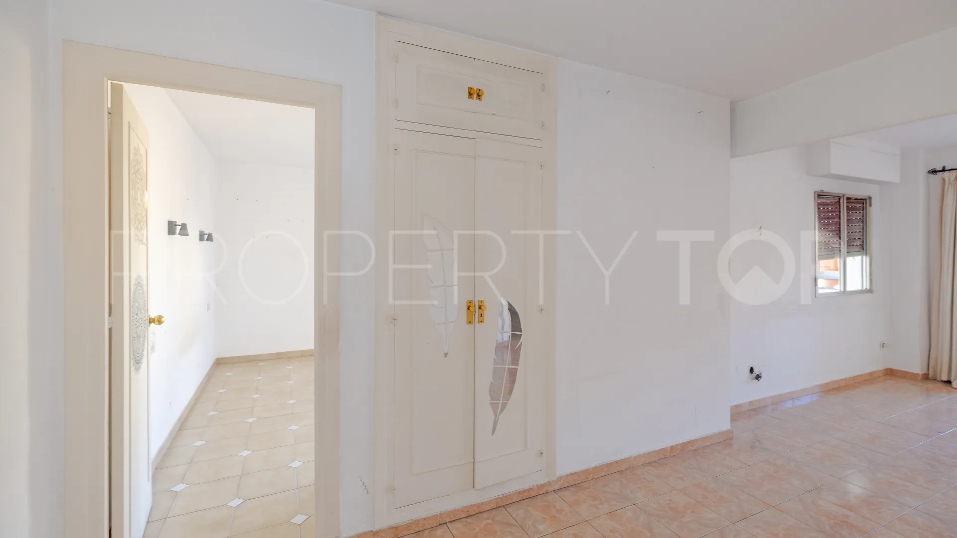 2 bedrooms apartment in Marbella Centro for sale