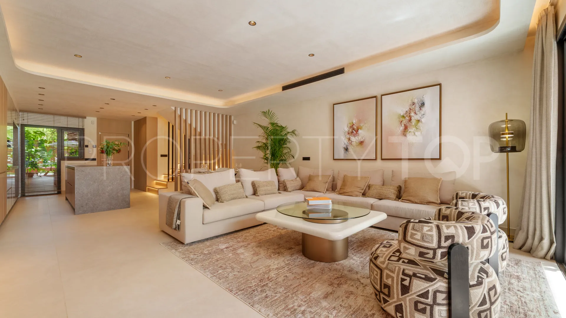 Se vende adosado de 4 dormitorios en Marbella Club