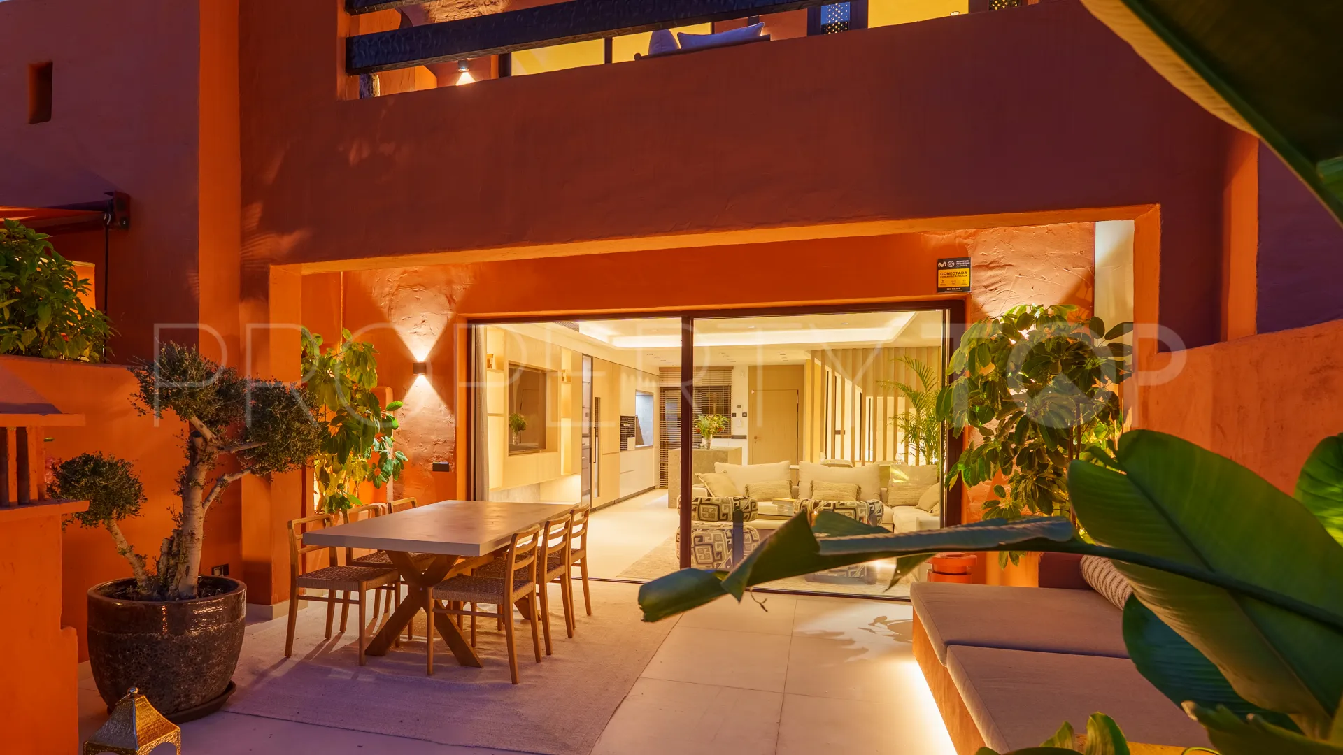 Se vende adosado de 4 dormitorios en Marbella Club