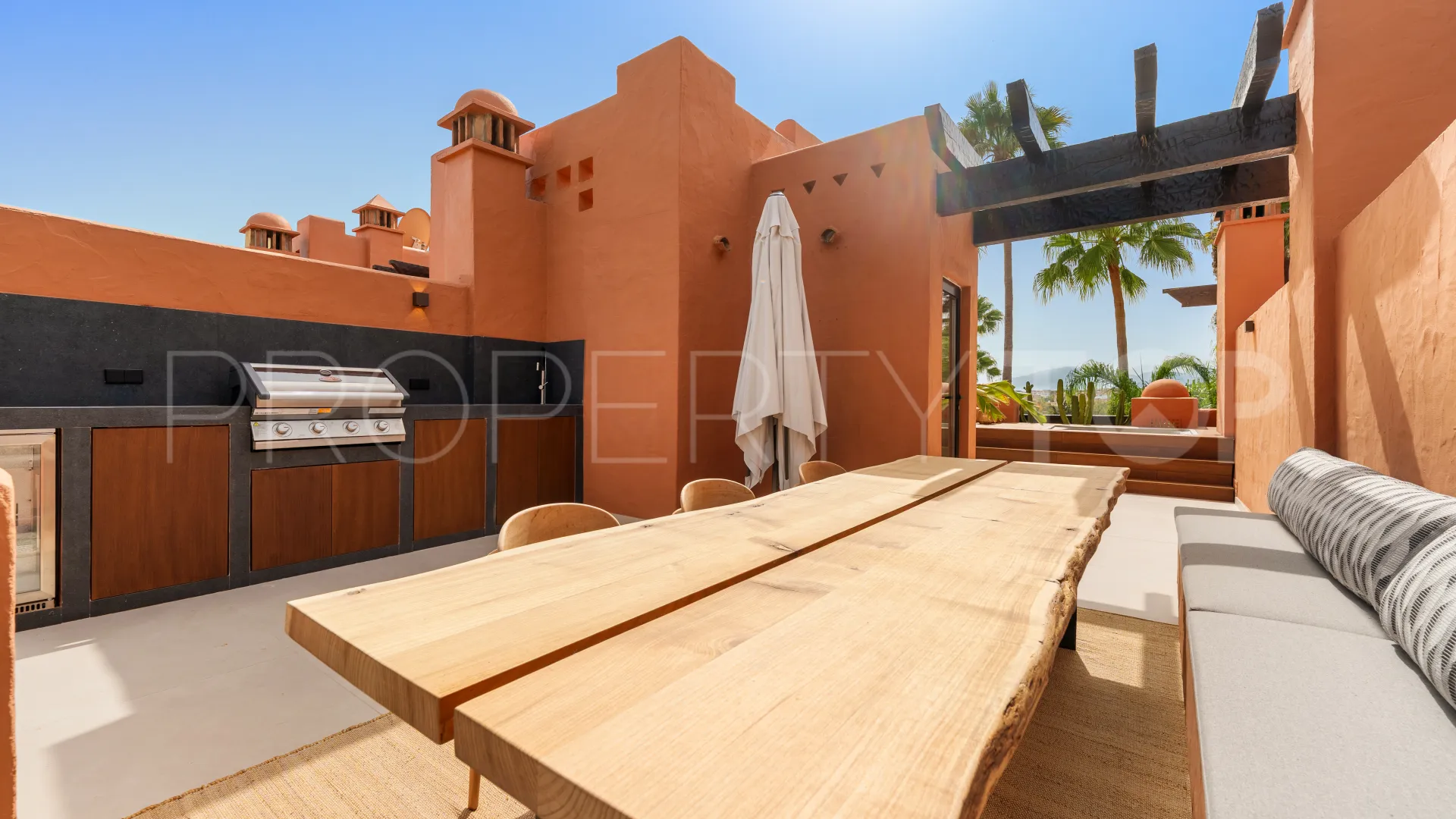 Se vende adosado de 4 dormitorios en Marbella Club