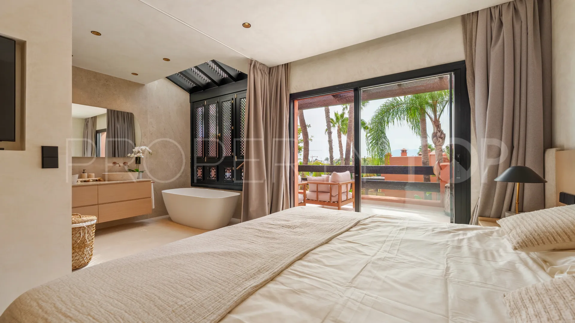 Se vende adosado de 4 dormitorios en Marbella Club