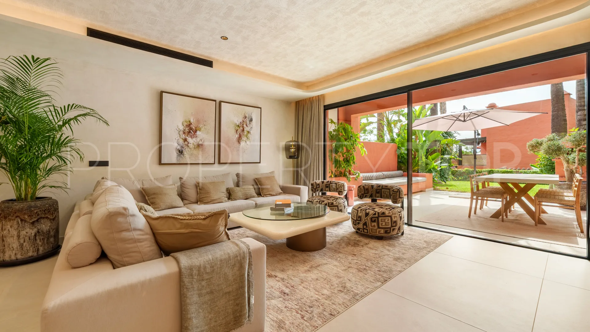 Se vende adosado de 4 dormitorios en Marbella Club
