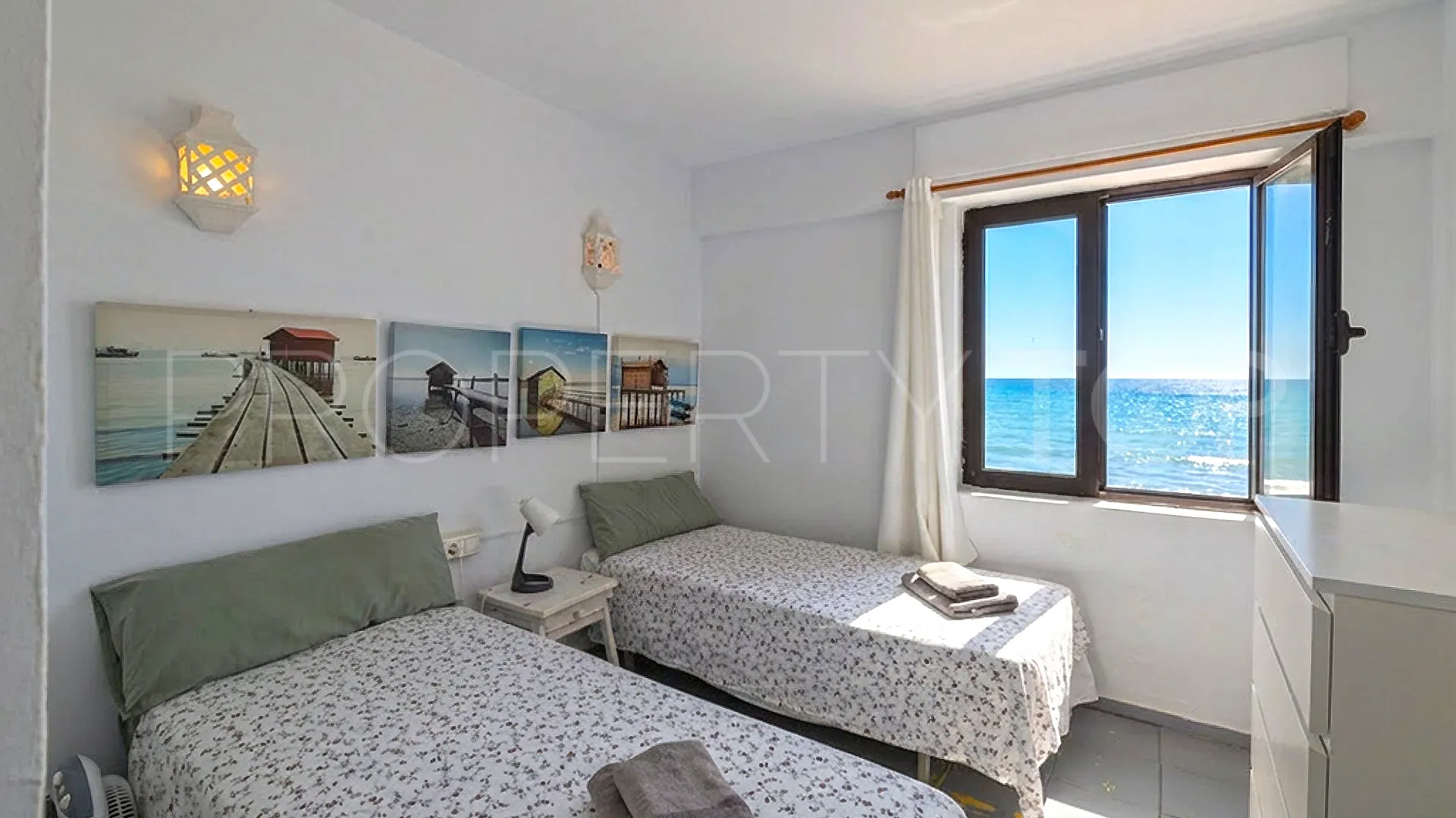 Butiplaya, pareado en venta con 4 dormitorios