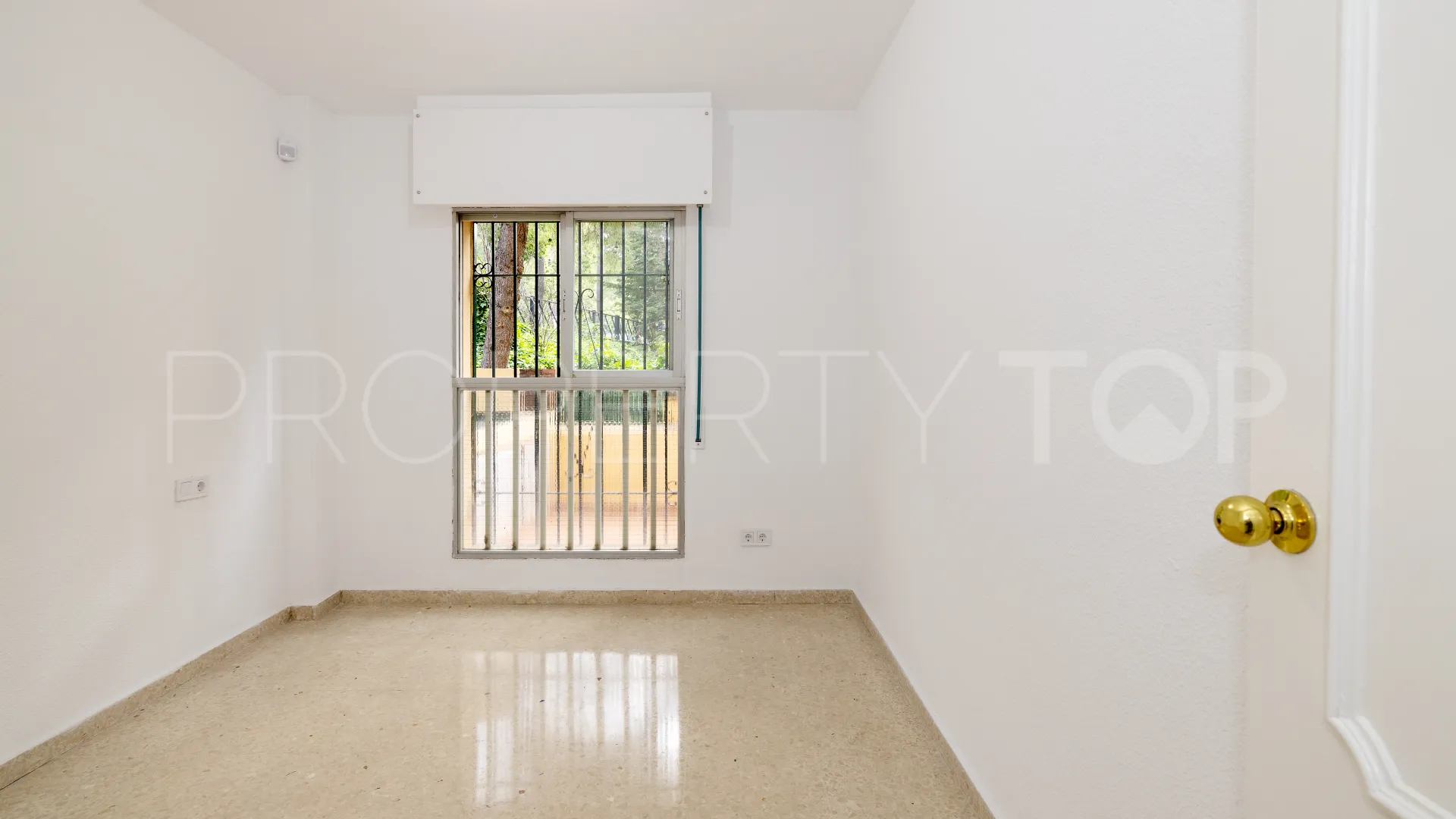 Apartamento en venta con 4 dormitorios en Marbella Ciudad