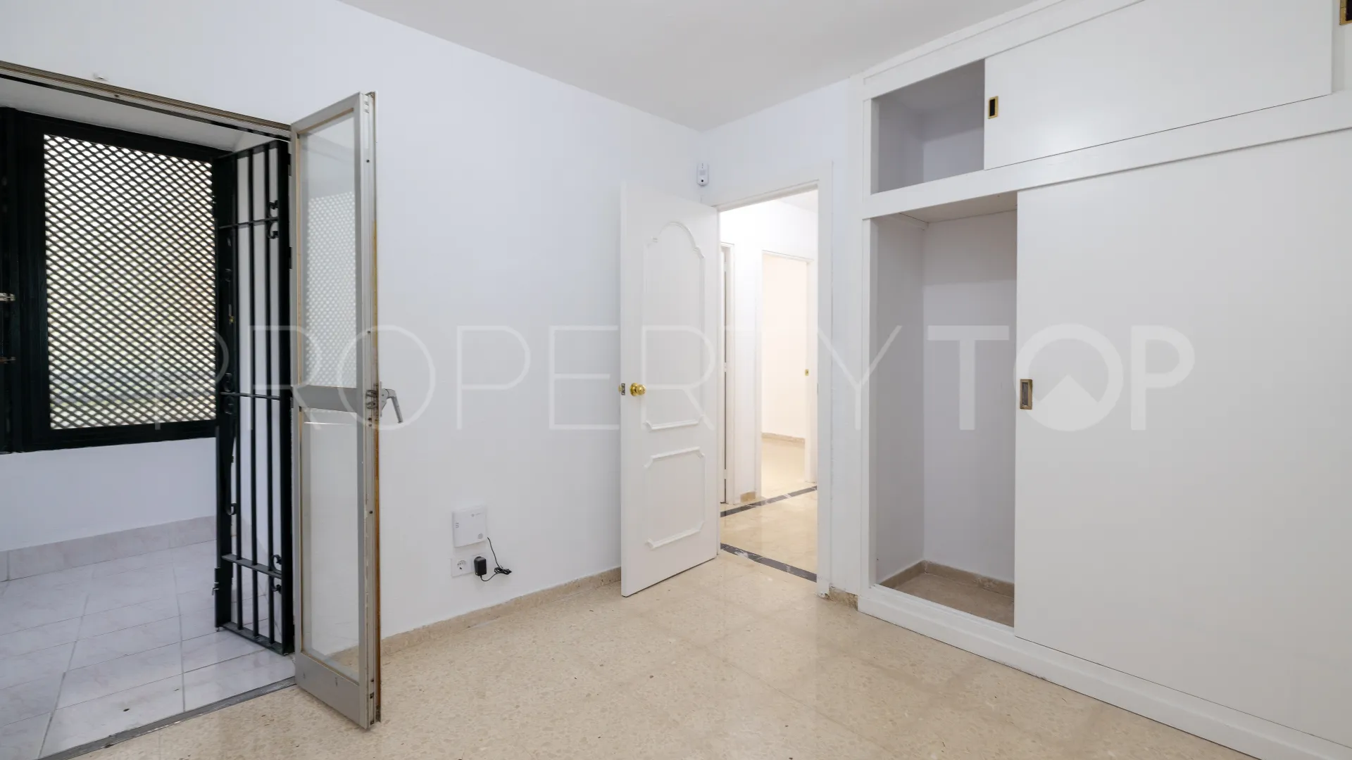 Apartamento en venta con 4 dormitorios en Marbella Ciudad