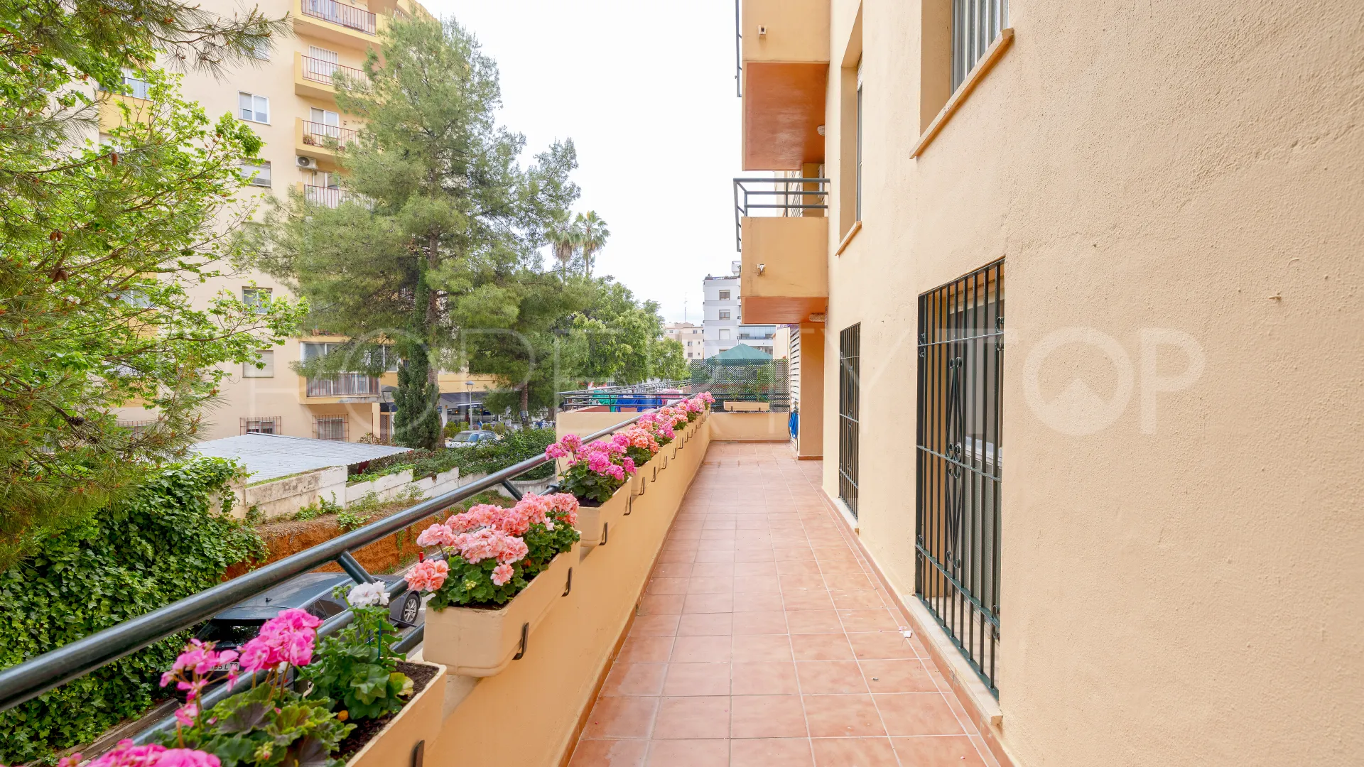 Apartamento en venta con 4 dormitorios en Marbella Ciudad
