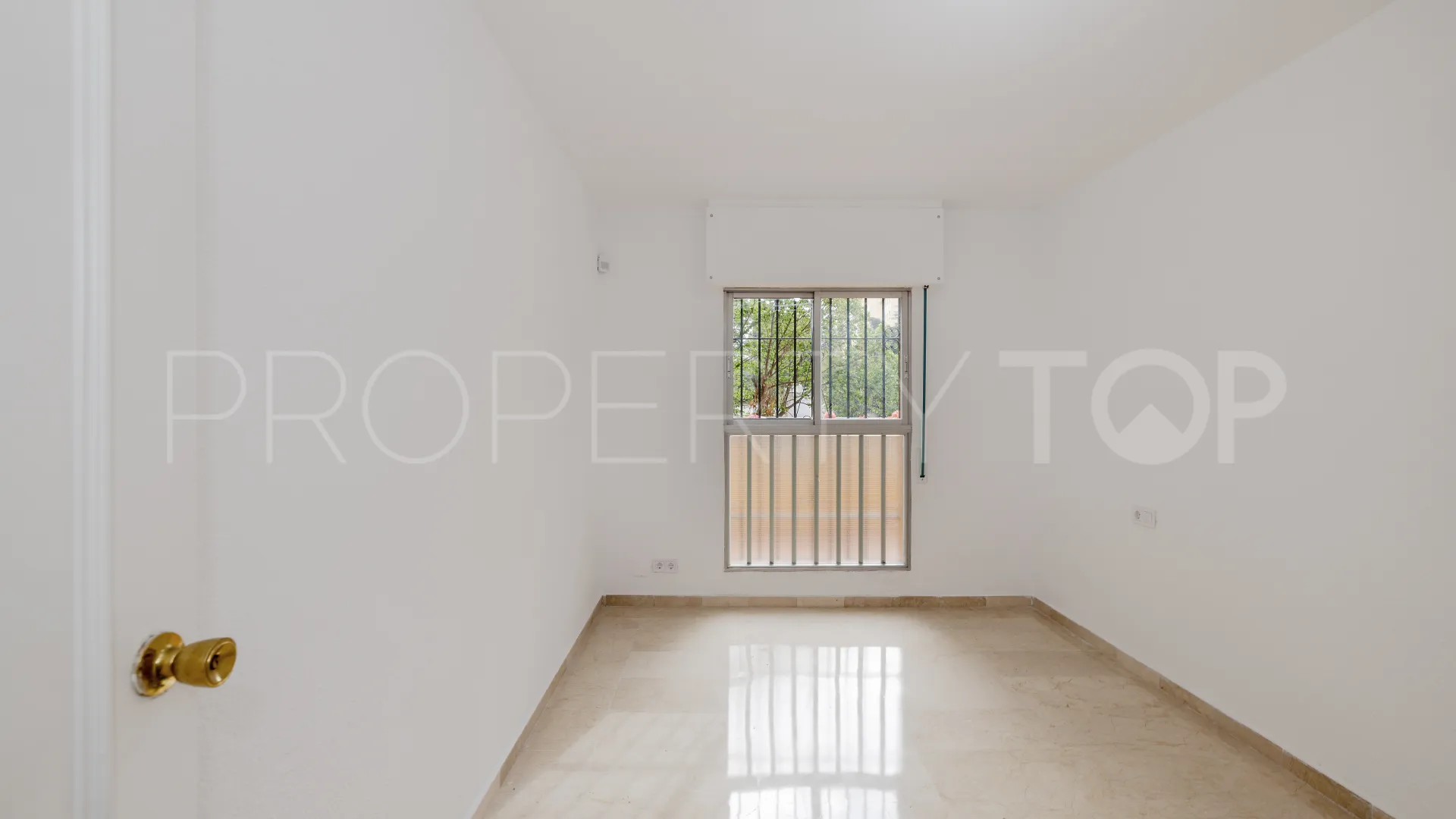 Apartamento en venta con 4 dormitorios en Marbella Ciudad