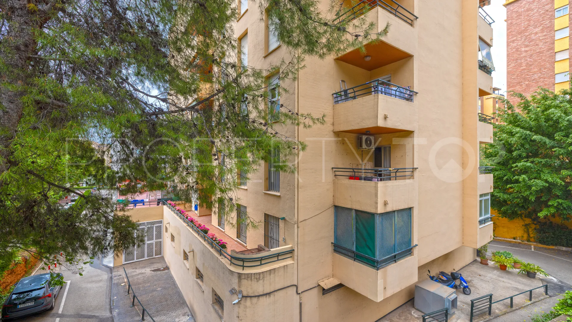 Apartamento en venta con 4 dormitorios en Marbella Ciudad