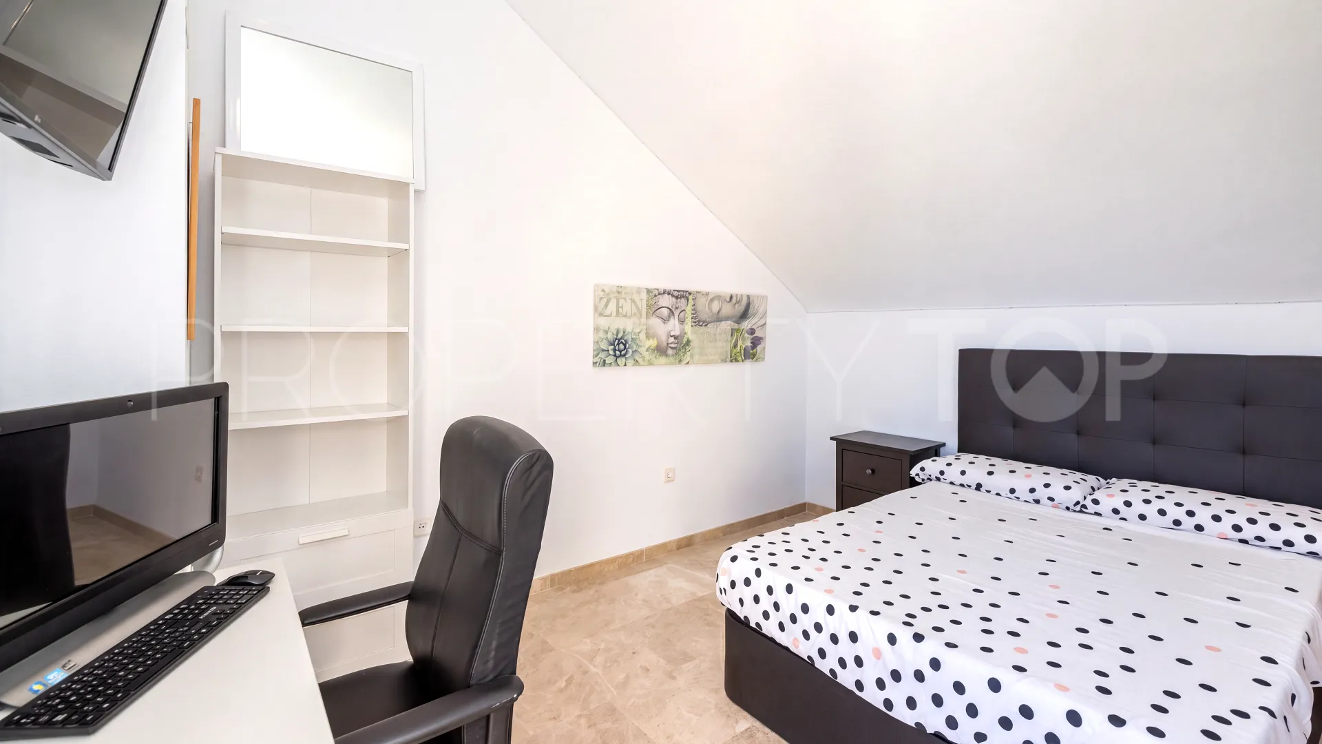 Sierramar, adosado a la venta con 4 dormitorios