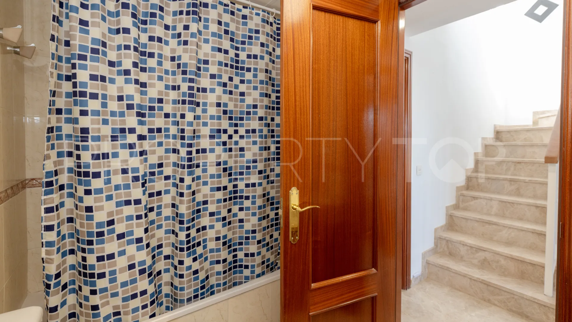 Sierramar, adosado a la venta con 4 dormitorios