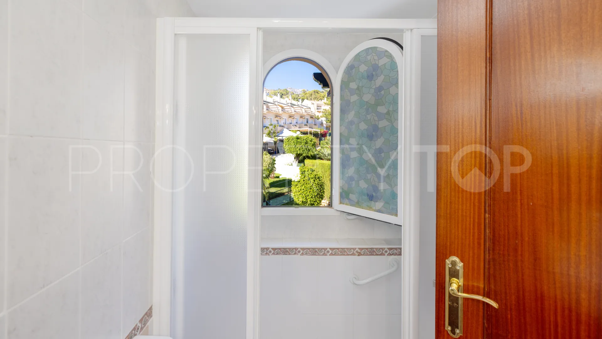 Sierramar, adosado a la venta con 4 dormitorios