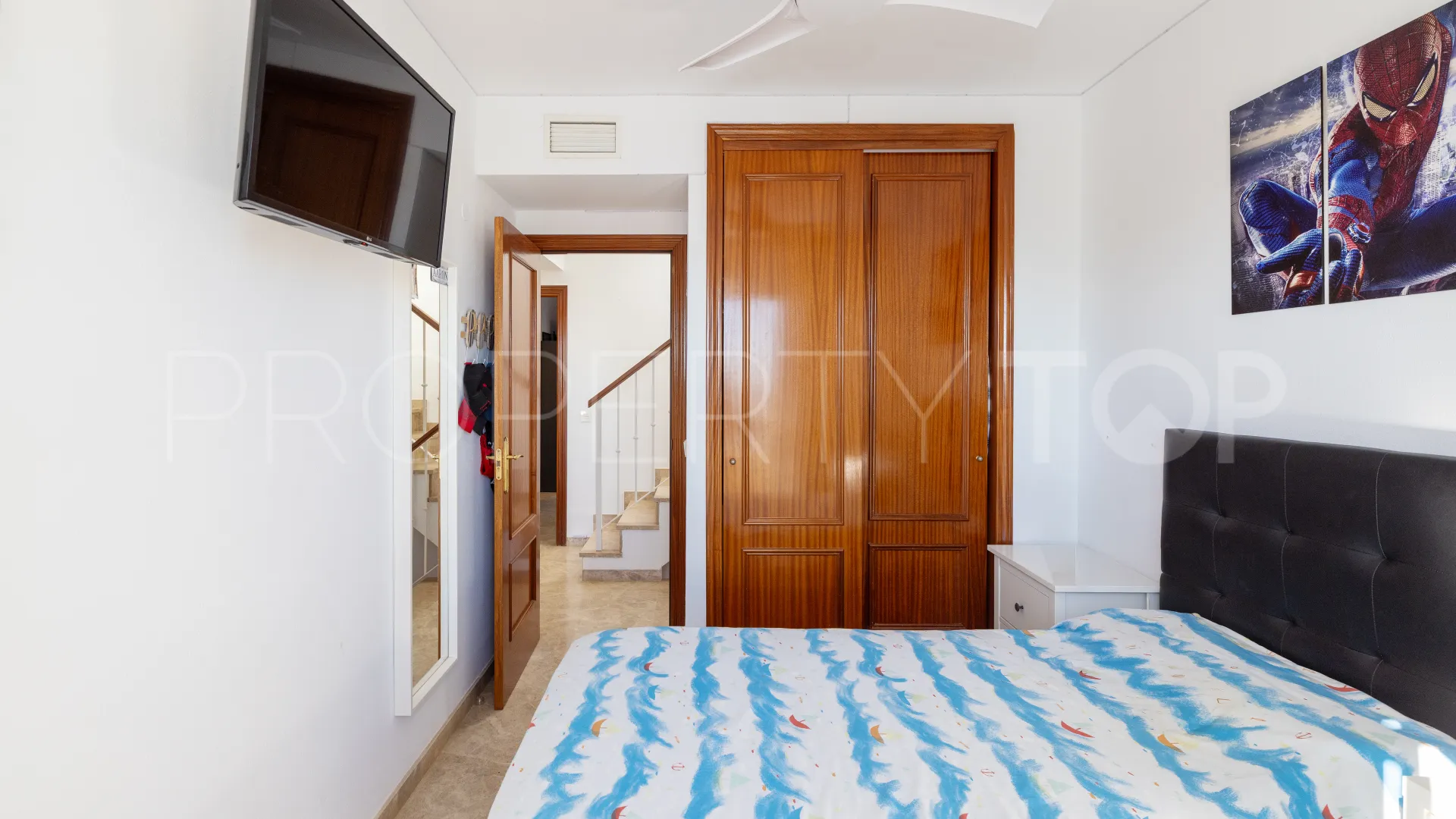 Sierramar, adosado a la venta con 4 dormitorios