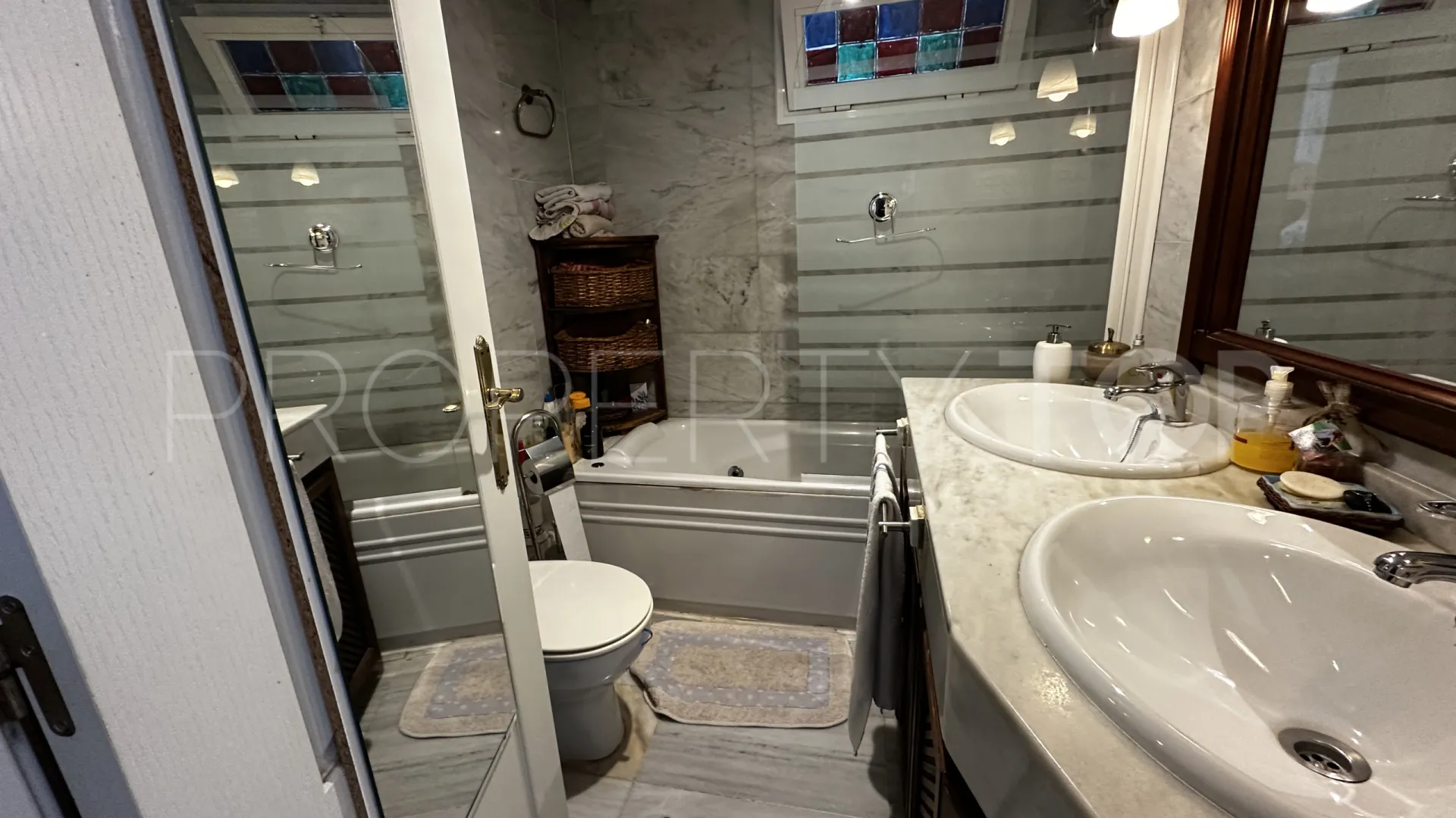 3 bedrooms town house in Nagüeles for sale