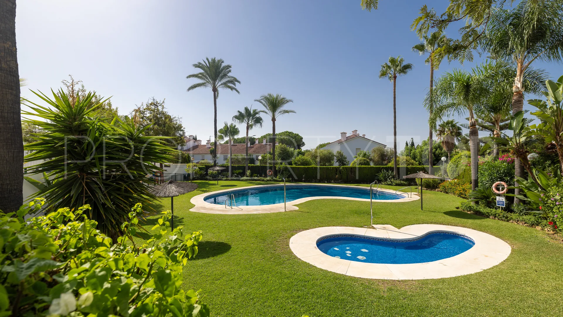3 bedrooms semi detached house in Nagüeles for sale
