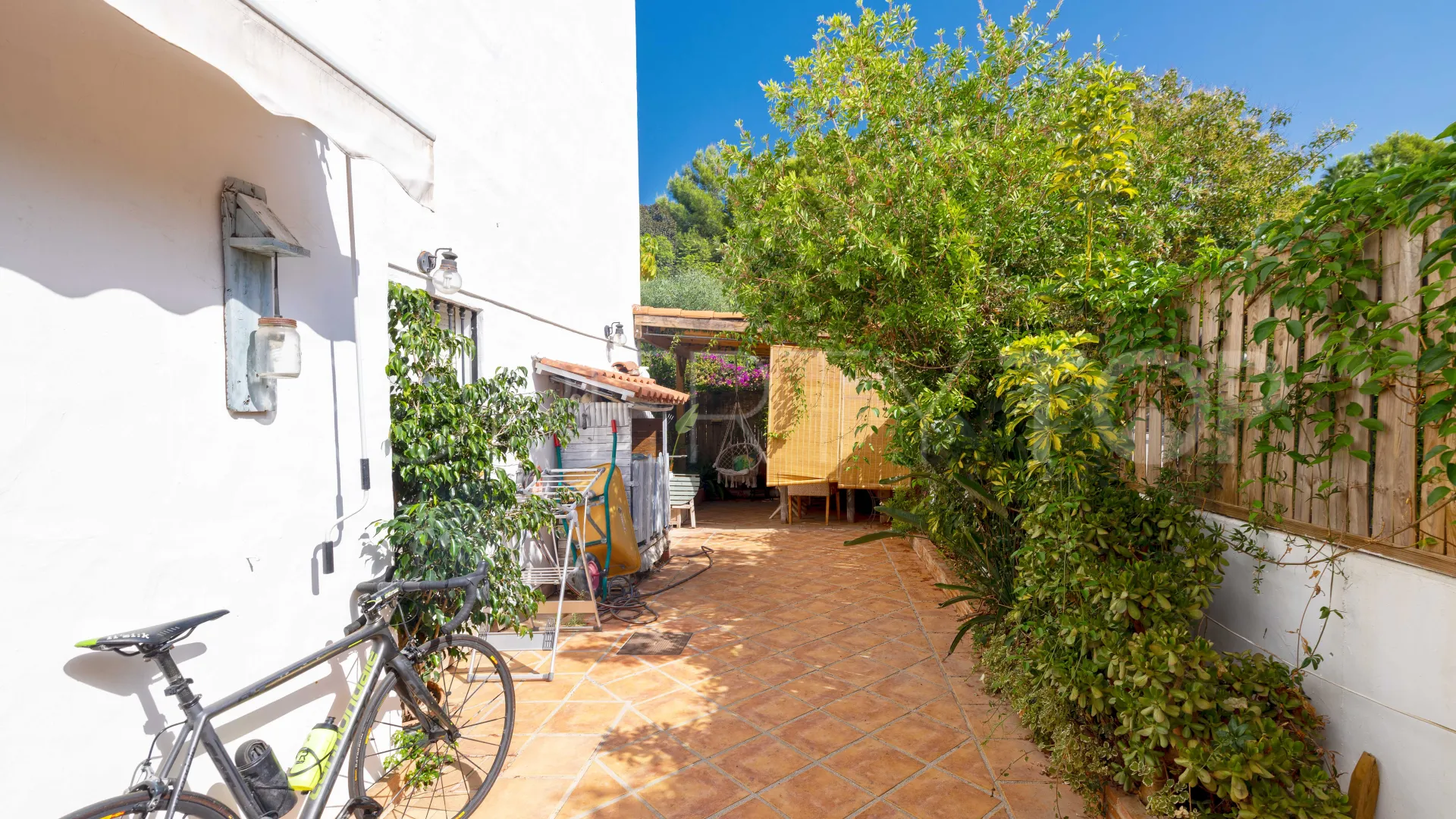 3 bedrooms semi detached house in Nagüeles for sale