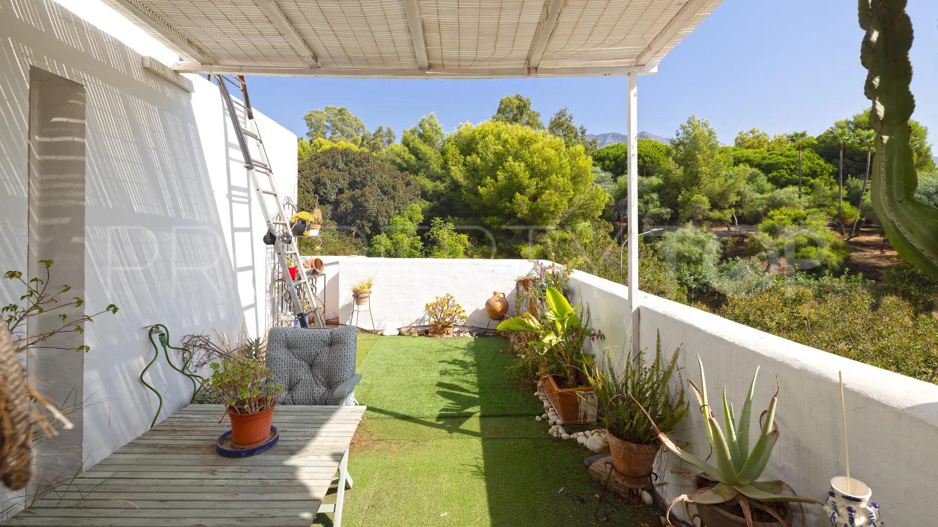 3 bedrooms semi detached house in Nagüeles for sale